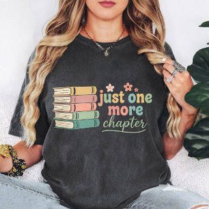Just One More Chapter Retro Bookworm T-Shirt