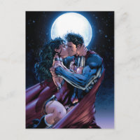 Justice League #12 Wonder Woman & Superman Kiss