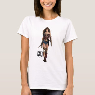 Justice League   Wonder Woman On Battlefield T-Shirt