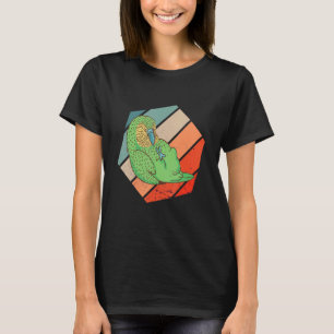 Kakapo Parrot Kakapo Bird New Zealand Hexa Retro K T-Shirt