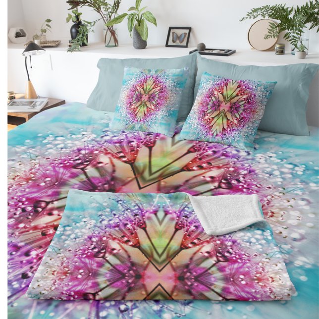 Kaleidoscope Dewdrops: Abstract Floral Art Fleece Blanket (Creator Uploaded)