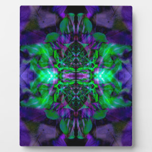 Kaleidoscope flower pattern plaque
