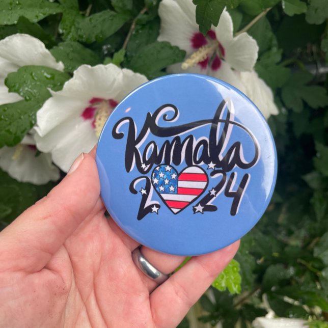 Kamala 2024                                        7.5 cm round badge (Creator Uploaded)