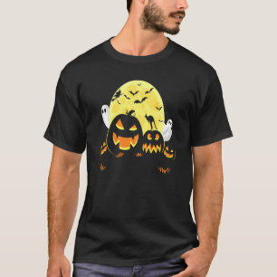 Kangaroo On Scary Pumpkin Halloween Full Moon Boo  T-Shirt