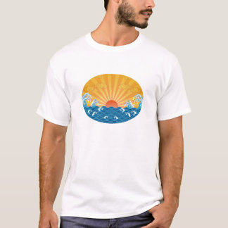 Kanjiz illustration : the rising sun and rough sea T-Shirt