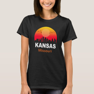 Kansas Missouri Vintage Sunset Retro City State US T-Shirt