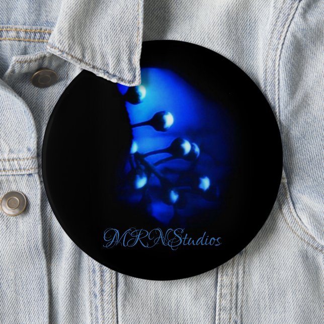 Kate 6 Cm Round Badge (In Situ)