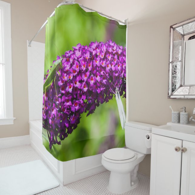 katydid energy shower curtain (In Situ)