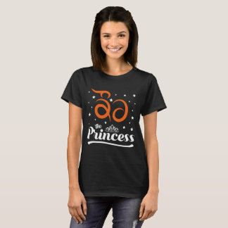 Kaur(princess) - Sikh Female Surname T-Shirt