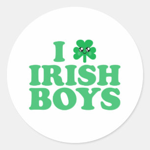 KAWAII I LOVE IRISH BOYS SHAMROCK HEART LUCK IRISH CLASSIC ROUND STICKER
