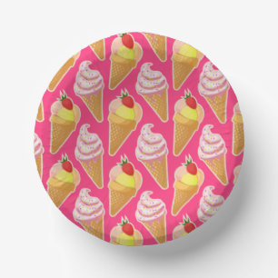 Kawaii pink pattern with strawberry ice cream paper plate
