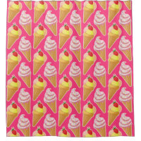 Kawaii pink pattern with strawberry ice cream