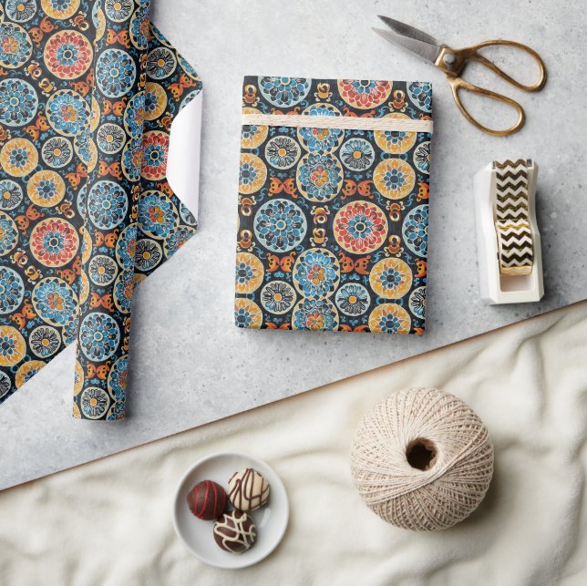 Kawung Motif: Javanese Batik Art Masterpiece Wrapping Paper (Crafts)