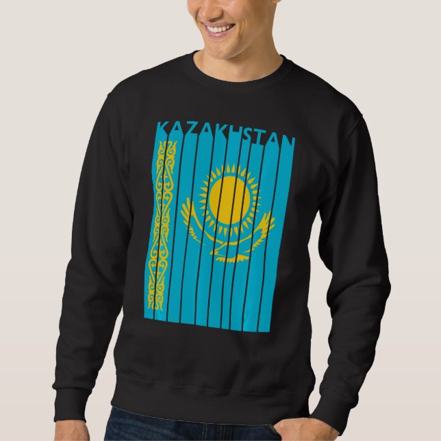 Kazakhstan  Vintage Kazakh Flag Vacation Sweatshirt (Front)
