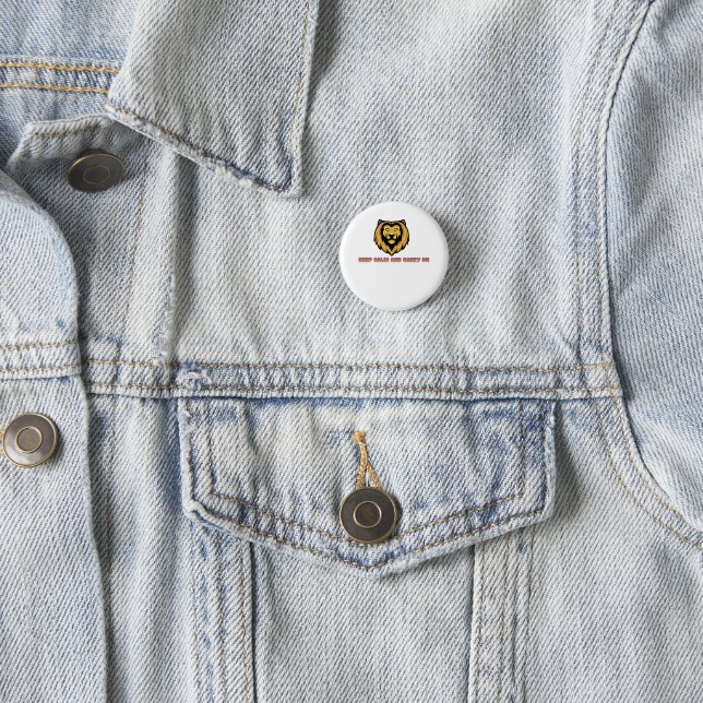  Keep Calm and Carry On Lion Shield Pin Button – B (In Situ)