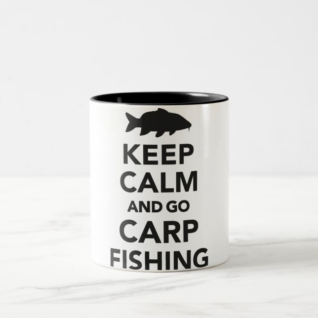 "Keep calm and go carp fishing" mug (Center)