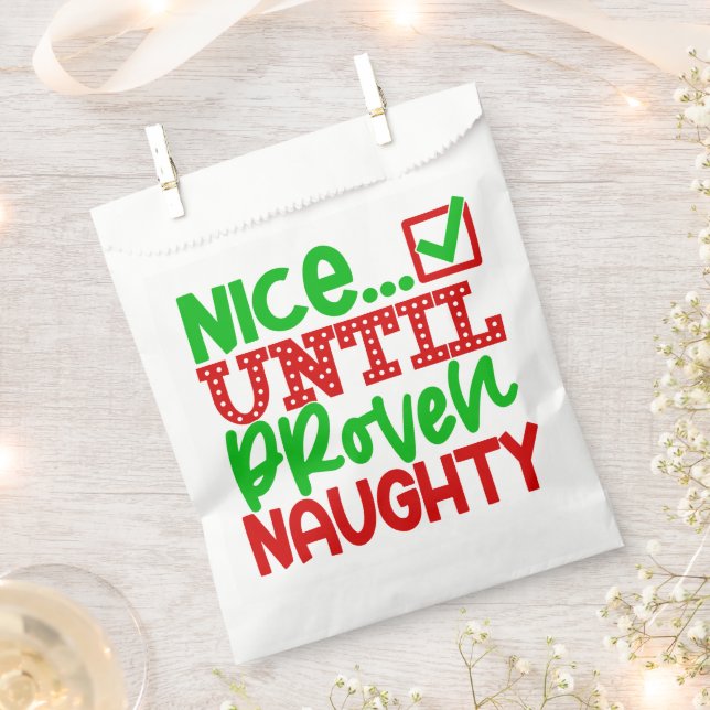 Keep or design your own -White Favour Bags (Clipped)