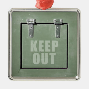 keep out metal door tree decoration