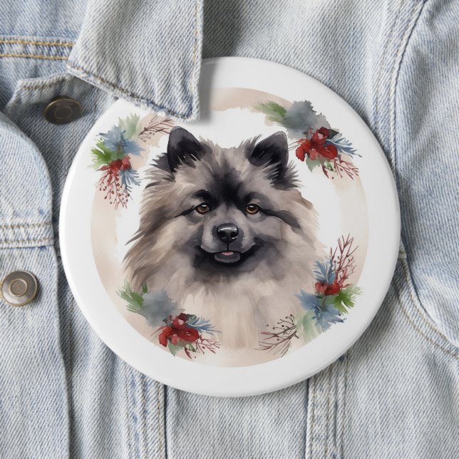 Keeshond Christmas Wreath Festive Pup 6 Cm Round Badge (In Situ)