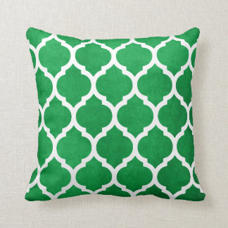 Kelly Green and White Classic Trellis Quatrefoil Cushion