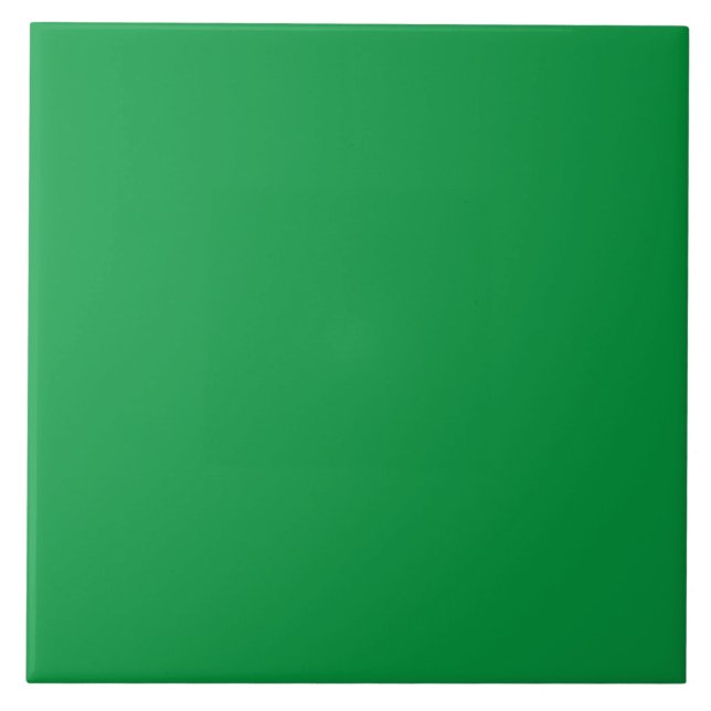 Kelly Green solid colour Ceramic Tile (Front)