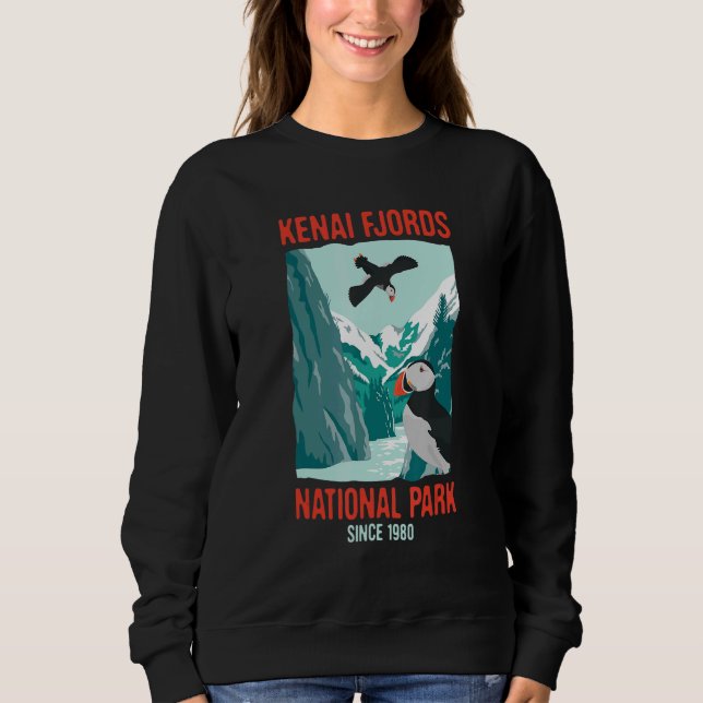 Kenai Fjords Us National Park Puffin Bird Alaska Sweatshirt (Front)
