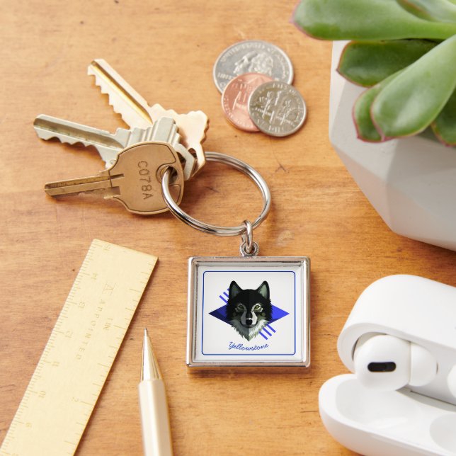 Keychain-Yellowstone Wolf Key Ring (Desk)