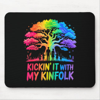 Kickin' It With My Kinfolk Funny Family Reunion Mouse Pad