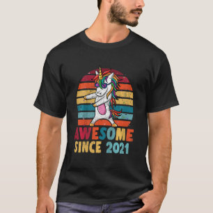 Kids 2 Year Old Girl Flossing Unicorn Awesome 2021 T-Shirt