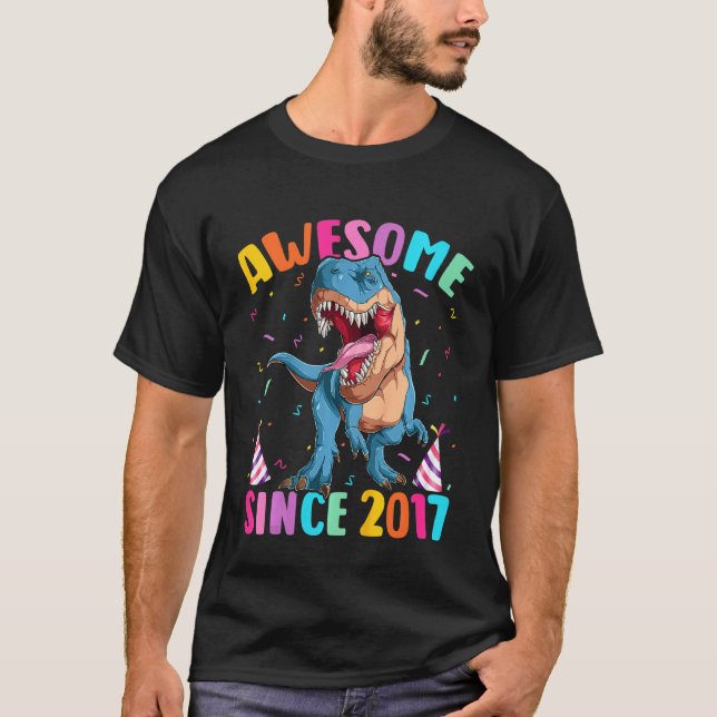 Kids 5 Years Old Dinosaur Lover Awesome Since 2017 T-Shirt (Front)