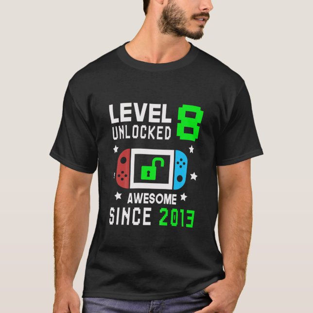 Kids Kids Level 8 Unlocked Video Game 8Th Birthday T-Shirt (Front)
