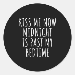 Kids Kiss Me Now Funny Boys Girls Kid Toddler New Classic Round Sticker