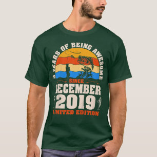 Kids Retro December 2019 3 Year Old Fishing Lovers T-Shirt