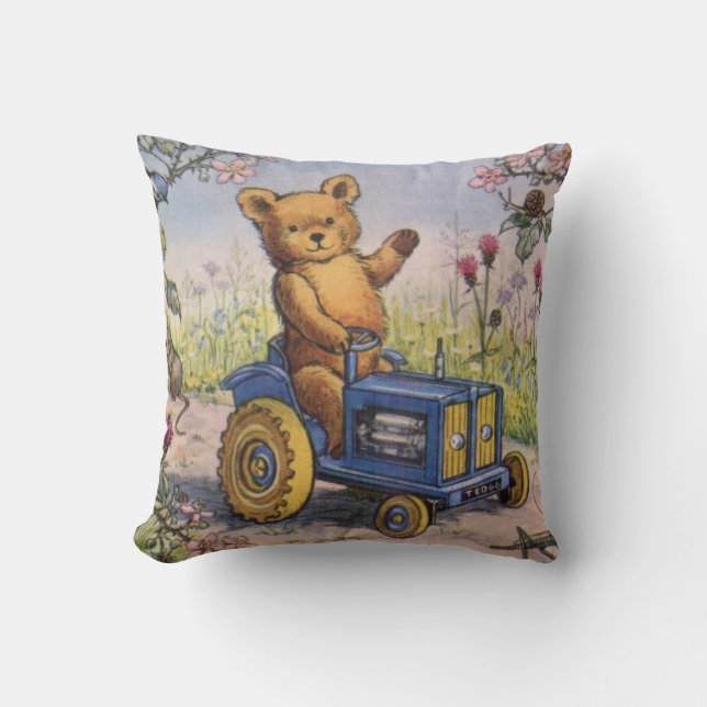 kid's room, teddy bear cushion (Front)