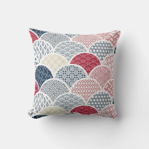 Kimono Line Art: Traditional Geometric Pattern Cushion