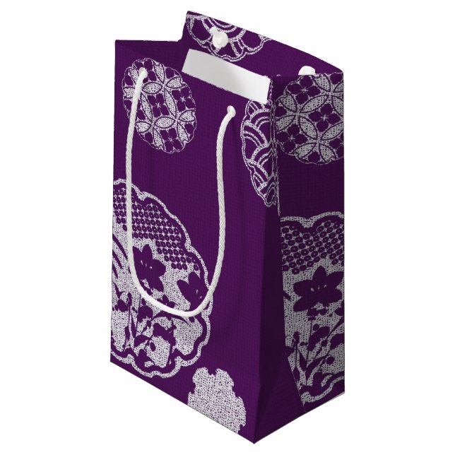 kimono patterned gift bag (Front Angled)