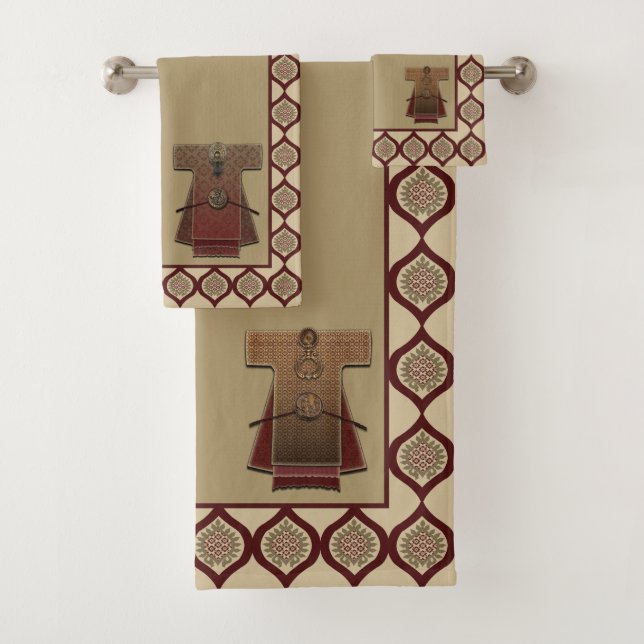 Kimonos Gold and Red Bath Towel Set (Insitu)