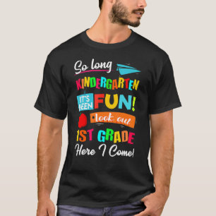 Kindergarten Graduation Magical Unicorn 2022 T-Shirt
