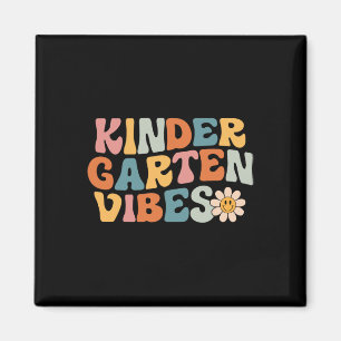 Kindergarten Vibes - Kinder Crew Retro First Day o Magnet
