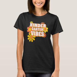 Kindergarten Vibes Retro Vintage Kinder Team Back T-Shirt