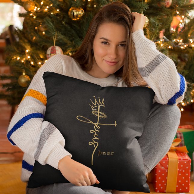 KING JESUS Elegant Black/Gold Christian Christmas  Cushion (Creator Uploaded)