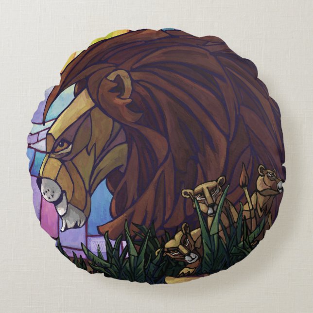 King Lion and Cubs Round Cushion (Front)