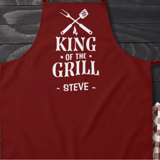 King of The Grill Personalised BBQ Apron (Mens' personalized King of the Grill apron.)