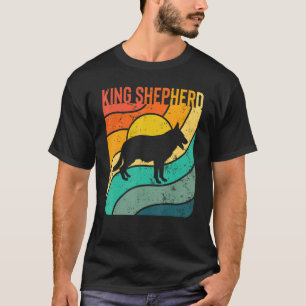 King Shepherd Vintage Sunset Mum Dad T-Shirt