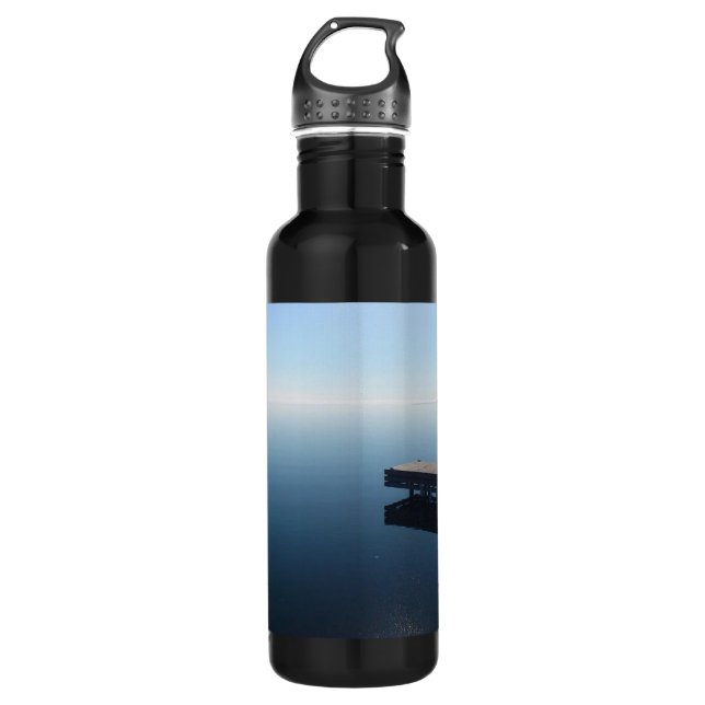Kingston lake,Ontario.  Beautiful photo of lake... 710 Ml Water Bottle (Front)