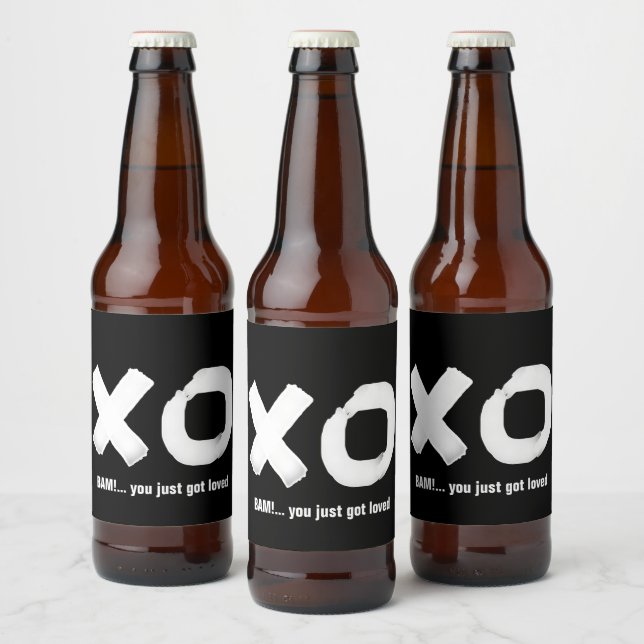 Kiss Hug Black and White Beer Label (Bottles)