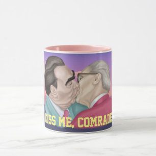 Kiss me comrade - Brezhnev kissing Honecker Mug