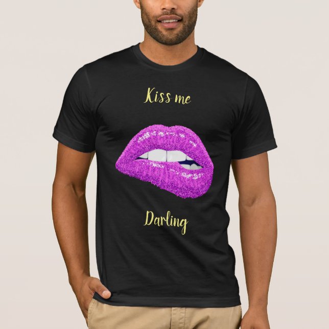 Kiss me Darling T-Shirt (Front)