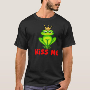 Kiss me frog T-Shirt