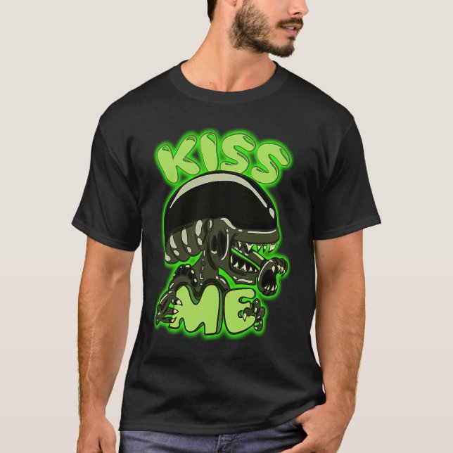 Kiss Me Funny UFO Alien Science Fiction T-Shirt (Front)